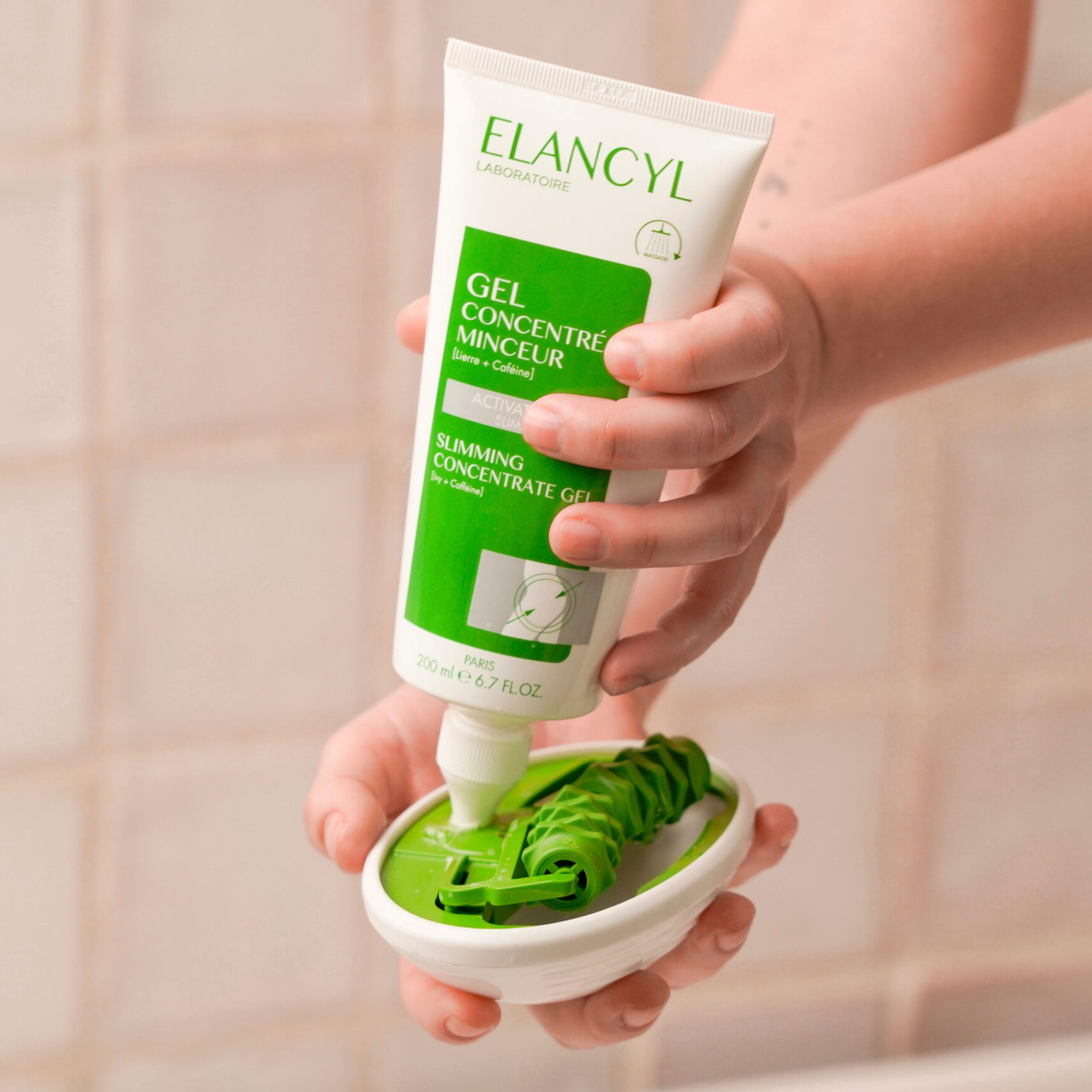 Elancyl Recharge Slim Massage 200ml 3 3.Elancyl_Slim_Massage_Lifestyle