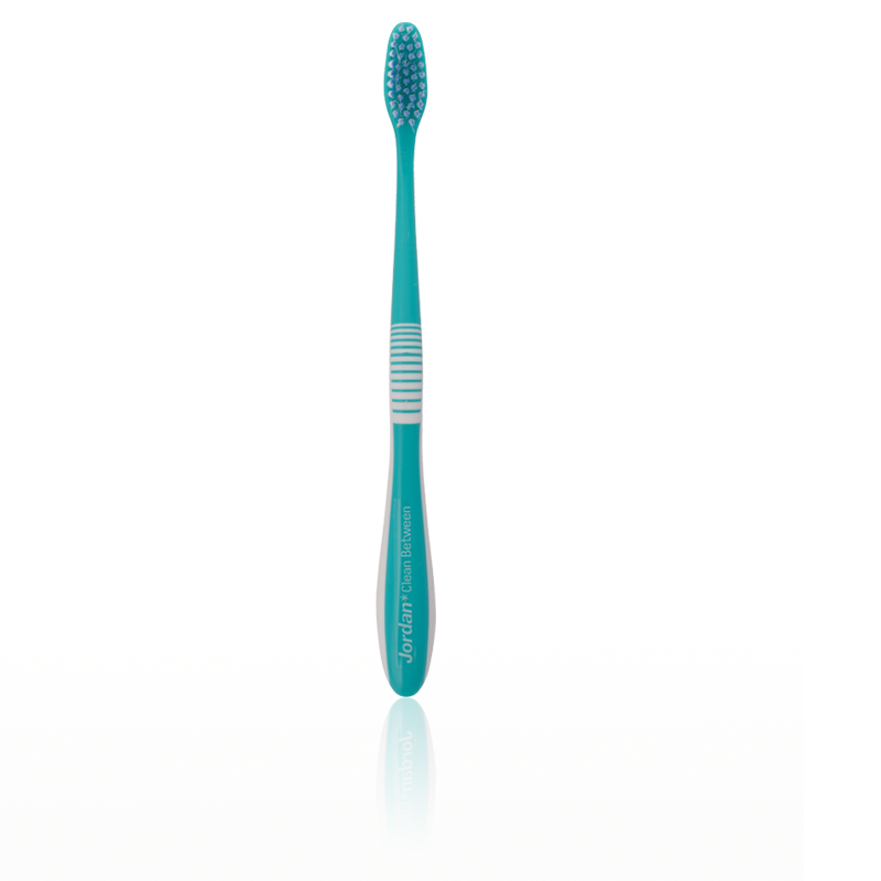 Jordan Οδοντόβουρτσα Clean Between Medium Τιρκουάζ 1 Τεμάχιο 2 7038516558305_JORDAN-CLEAN-BETWEEN-LIGHT-BLUE