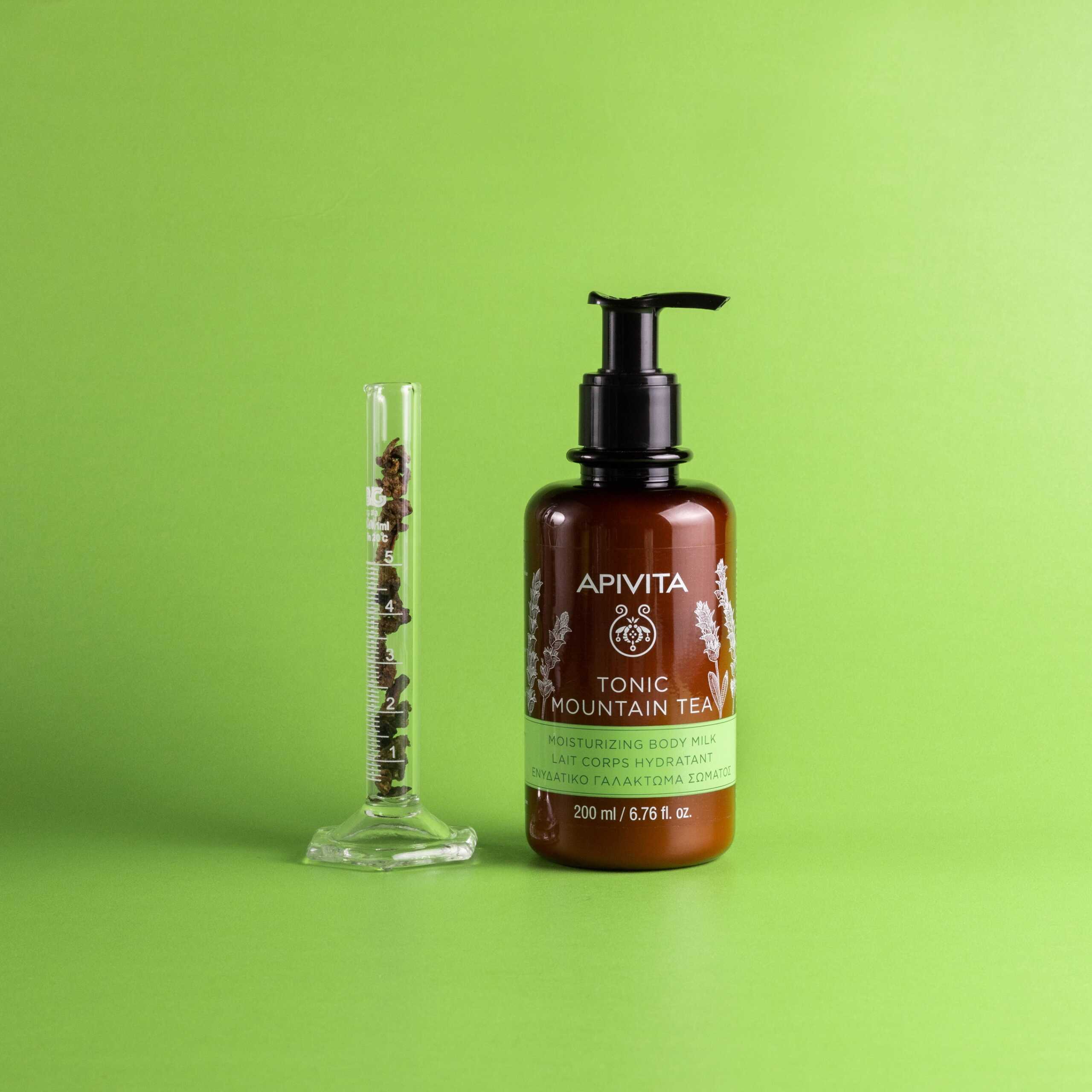 Apivita Tonic Mountain Tea Ενυδατικό Γαλάκτωμα Σώματος 200ml 7 5201279086046_TONIC-MOUNTAIN-TEA_BODY-MILK_SCIENCE_GR