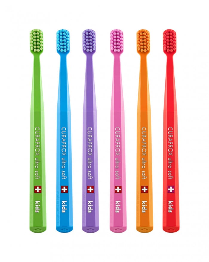 Curaprox Kids Ultra Soft Οδοντόβουρτσα Πορτοκαλί 3 toothbrush-kids (2)
