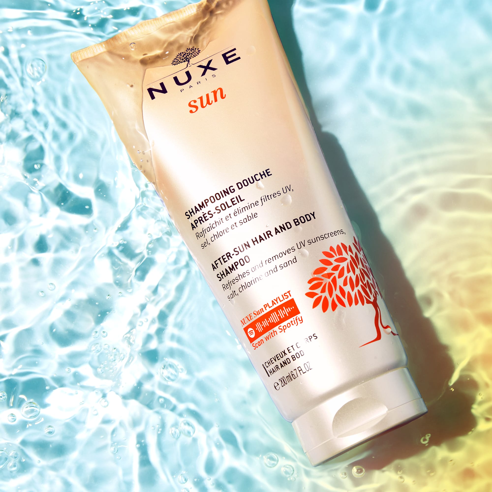 NUXE Sun After Sun Hair & Body Shampoo Σαμπουάν Αφρόλουτρο για μετά τον Ήλιο 200ml 3 3264680008726-VN063101-AFTER_SUN_HAIR_BODY_SHAMPOO_200ML-LIFESTYLE_2000x2000